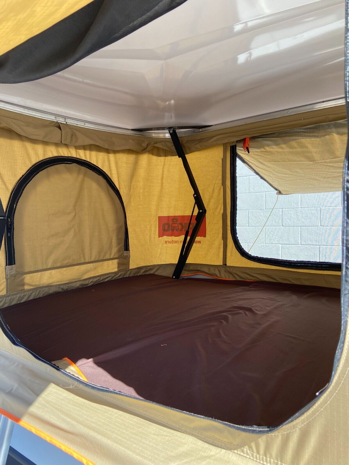 Takao Waterproof Hardshell Roof Top Camp Tent Khaki w/Ladder Fits 2-3 Person - Image 2